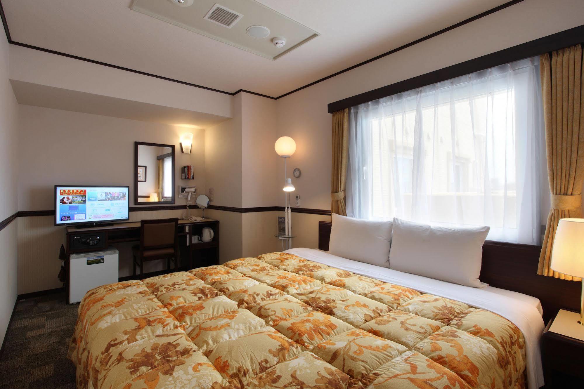 Toyoko Inn Jr Yokohama Sen Sagamihara Ekimae Exterior photo